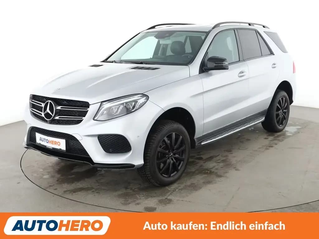 Main__Slider__Photo:Mercedes-Benz GLE 350 GLE-Klasse GLE 350 d 4Matic AMG Line Aut.*NAVI* 03/2017-0