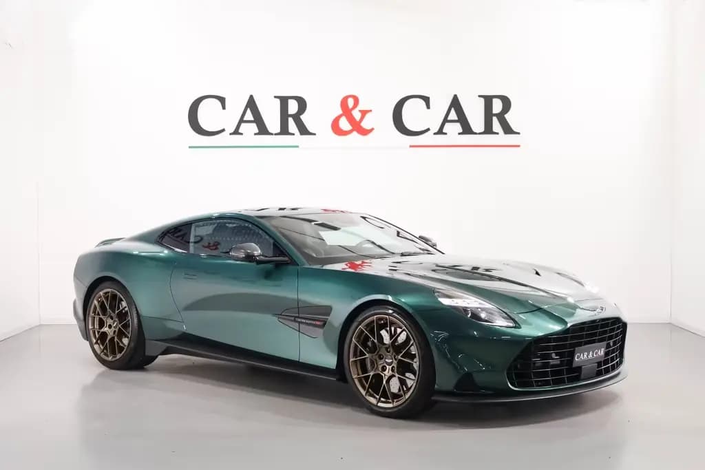 Main__Slider__Photo:Aston Martin Vanquish 04/2025-0