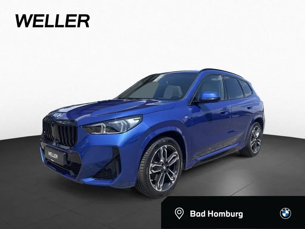 Main__Slider__Photo:BMW X1 xDr.23i M Sport Pano. DAProf. PA+ H/K HUD LED 05/2023-0