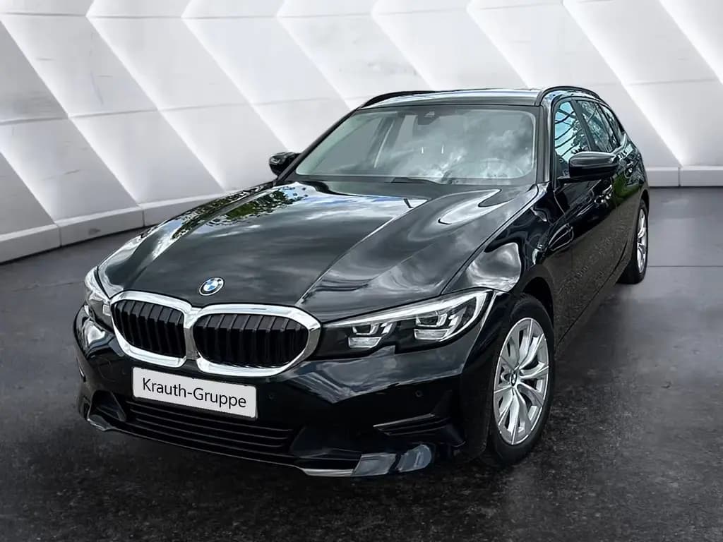 Main__Slider__Photo:BMW 320 d Advantage DAB WLAN Tempomat Klimaaut. Shz 01/2020-0