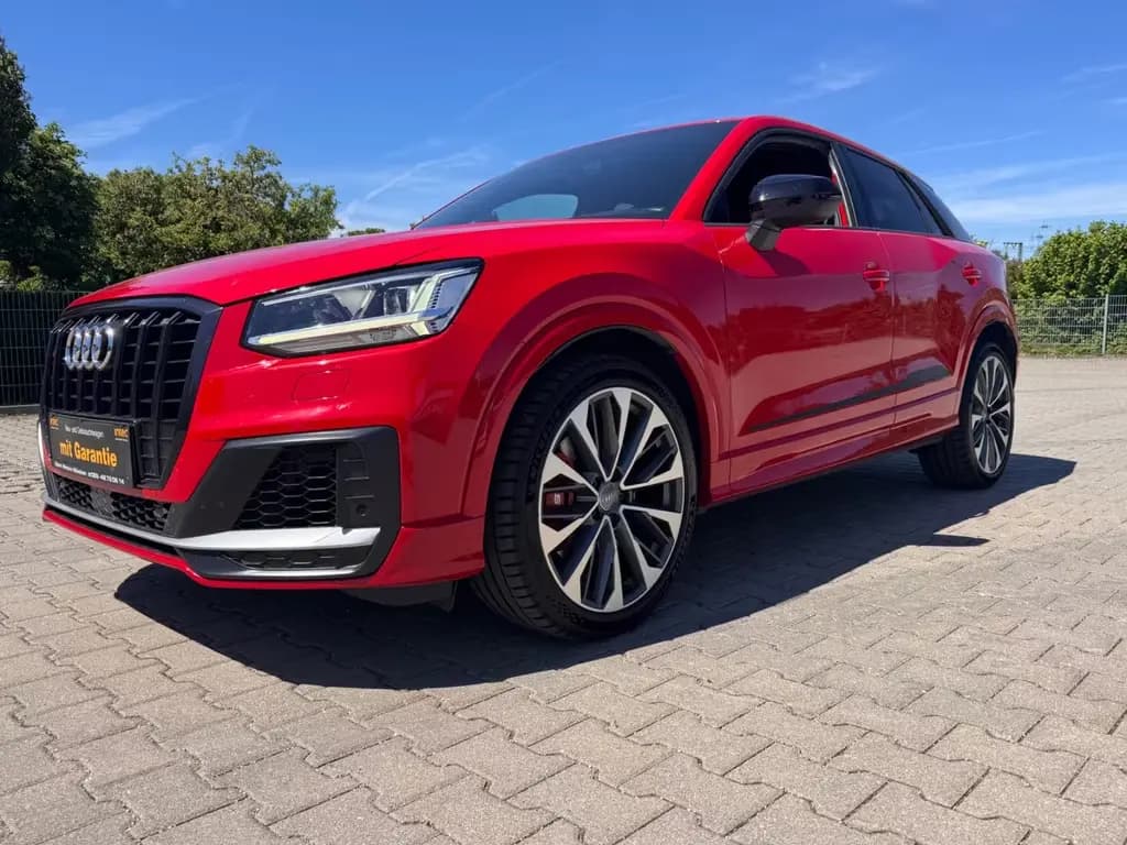 Main__Slider__Photo:Audi SQ2 2.0 TFSI quattro 19 ZOLL LED AHK HEAD UP 09/2019-0