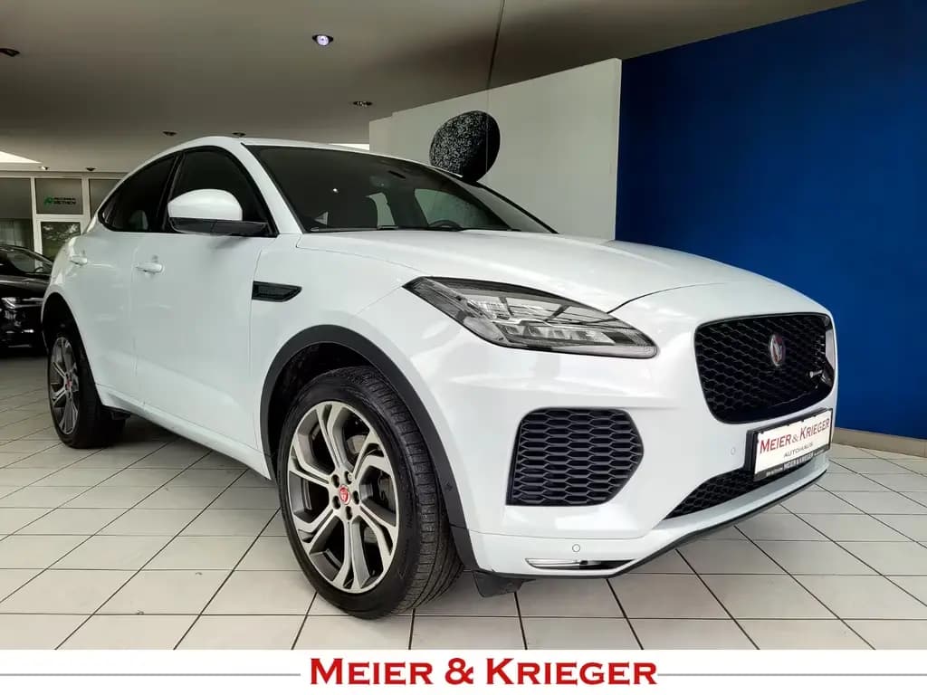 Main__Slider__Photo:Jaguar E-Pace D180 AWD R-Dynamic/Pano/ACC/Leder/1Hand 03/2018-0