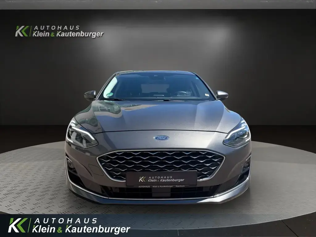 Main__Slider__Photo:Ford Focus 1.0 EcoBoost Vignale +WINTERPAK+LED+KAMERA 12/2020-1