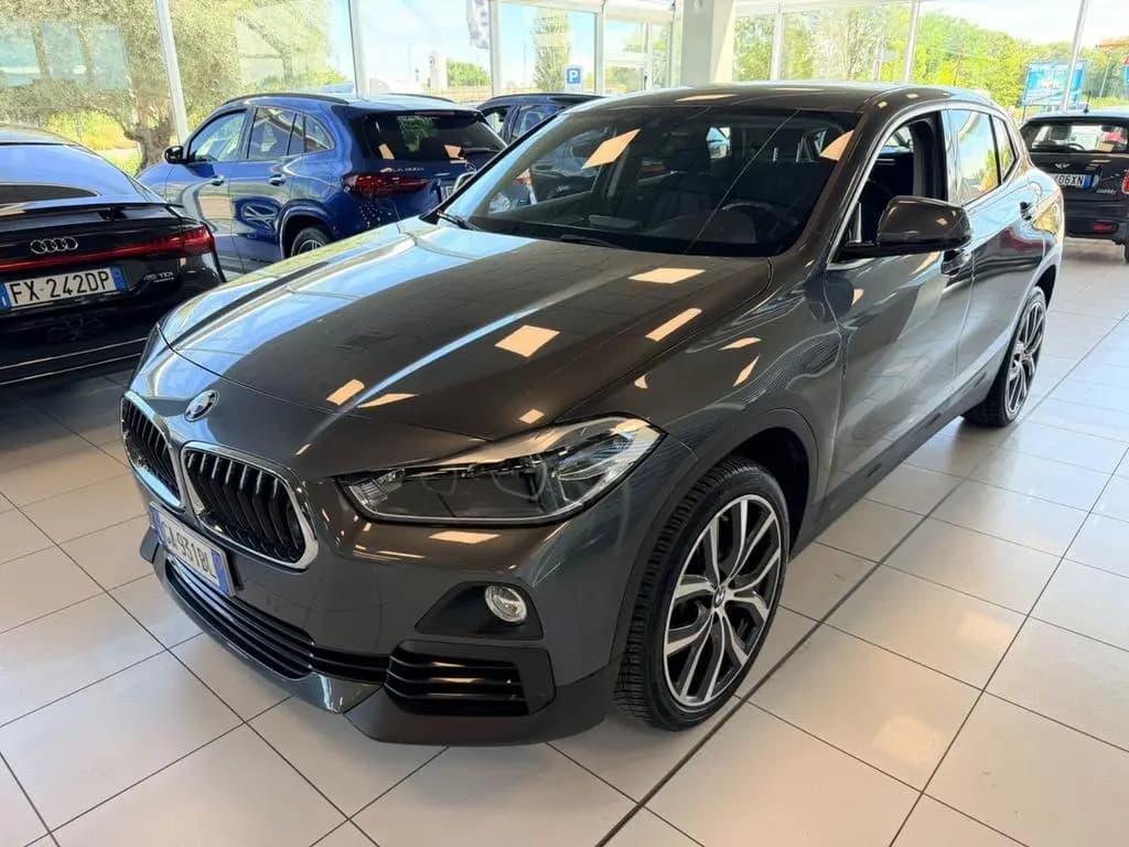 Main__Slider__Photo:BMW X2 Bmw X2 sDrive18d Business-X auto 01/2020-0