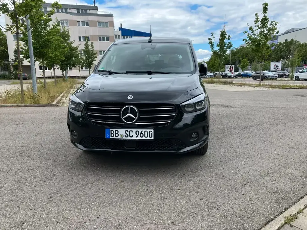 Main__Slider__Photo:Mercedes-Benz T-Class T180 lang Edit.+ Winter P.+ Spiegel P.+Saftey P. 06/2026-1