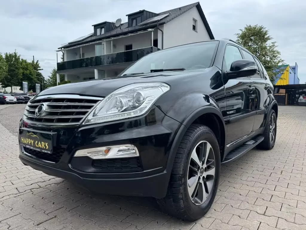 Main__Slider__Photo:Ssangyong REXTON Rexton W Sapphire 4WD 04/2015-0
