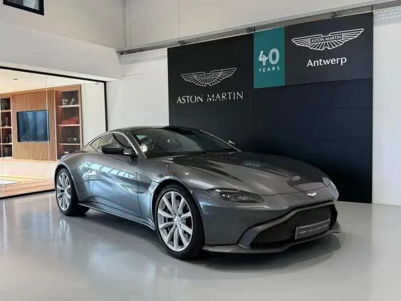 Main__Slider__Photo:Aston Martin V8 Vantage Vantage Coupe 09/2019-0