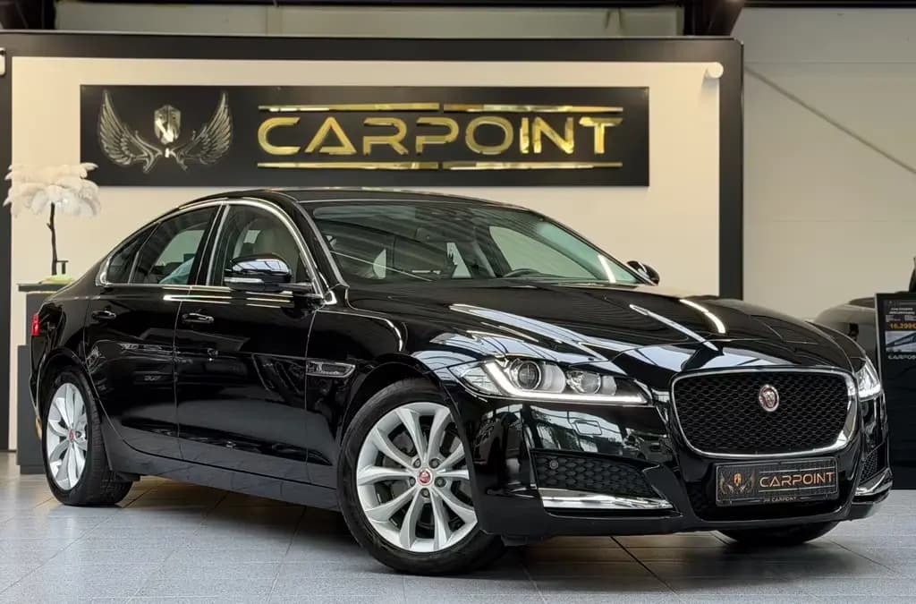 Main__Slider__Photo:Jaguar XF Prestige AWD 2.0l Xenon/Volleder/BT/CAM 03/2017-0