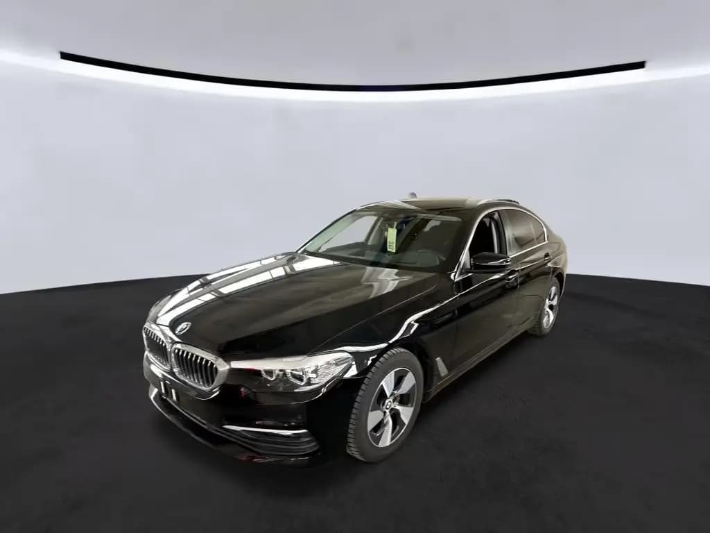 Main__Slider__Photo:BMW 520 d Limousine HUD/Kamera/LED/Navi/SHZ 06/2020-0