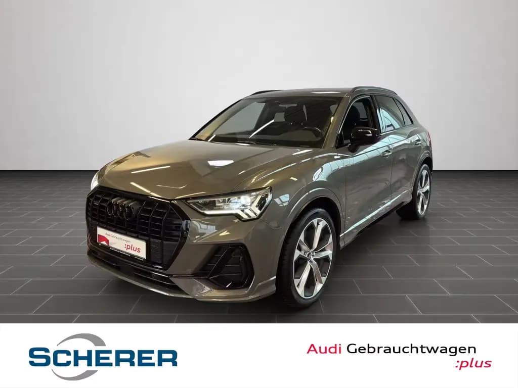 Main__Slider__Photo:Audi Q3 40 2,0 TFSI quattro S line *Navi*LED*AHK*B&O* 08/2019-0