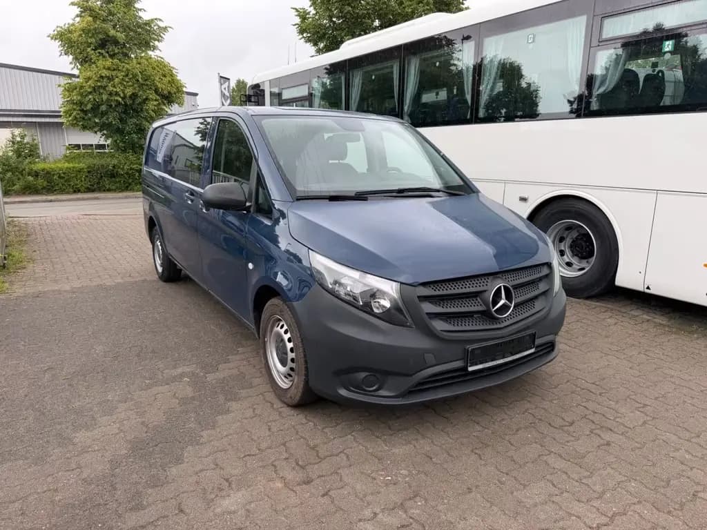 Main__Slider__Photo:Mercedes-Benz Vito 114 CDI Mixto Klima Extral 6 Sitzer Kamera 05/2021-0