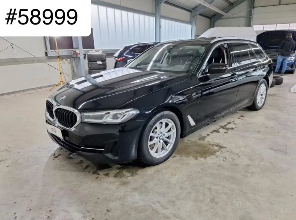 Main__Slider__Photo:BMW 520 d T xDrive LED+|COCKP-PRO|KAMERA 11/2021-0
