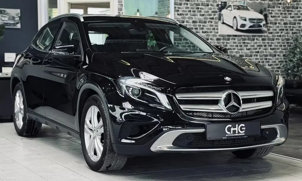 Main__Slider__Photo:Mercedes-Benz GLA 200 BiXENON|SHZ|NAVI|PDC|LEDER 01/2015-0