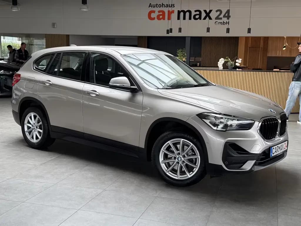Main__Slider__Photo:BMW X1 sDrive 18 i Advantage 10/2021-0