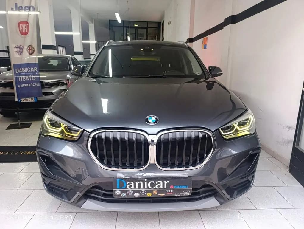 Main__Slider__Photo:BMW X1 Bmw X1 sDrive18d Sport 01/2020-0