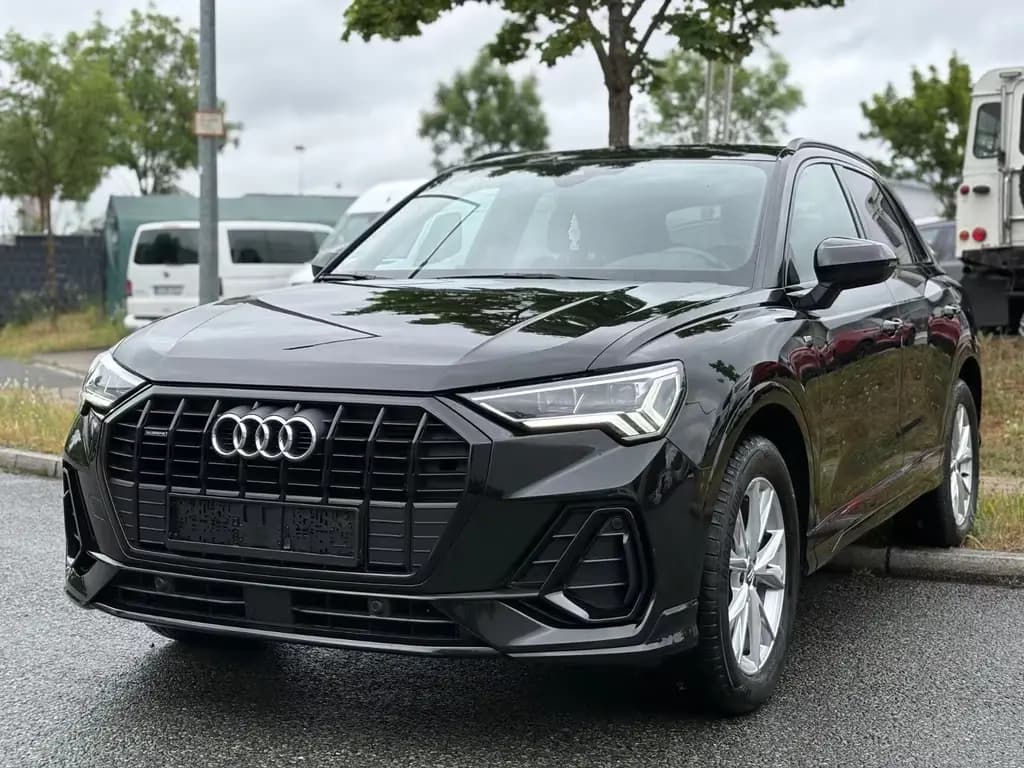 Main__Slider__Photo:Audi Q3 40 TFSI quattro*S-line*3xS-Line*LED*NAVI 07/2019-0