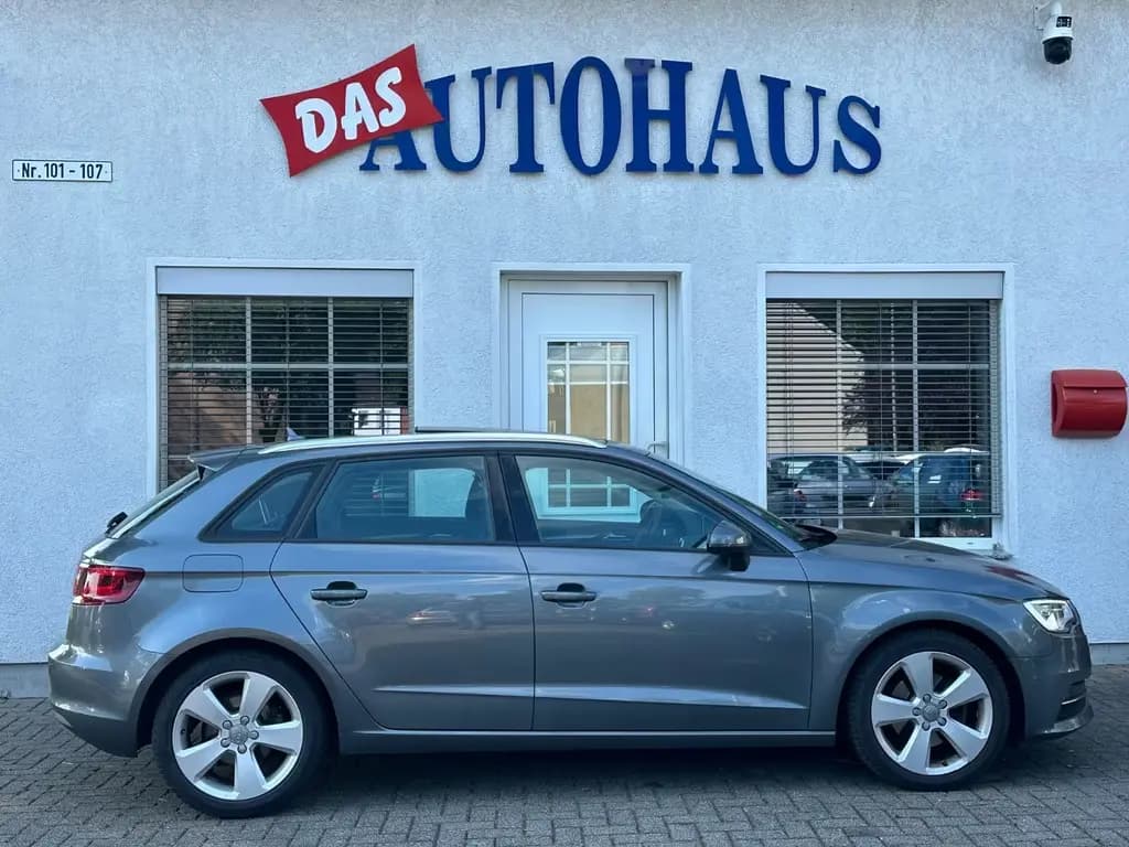 Main__Slider__Photo:Audi A3 Sportback ambition PANORAMA 105000 KM 10/2015-0
