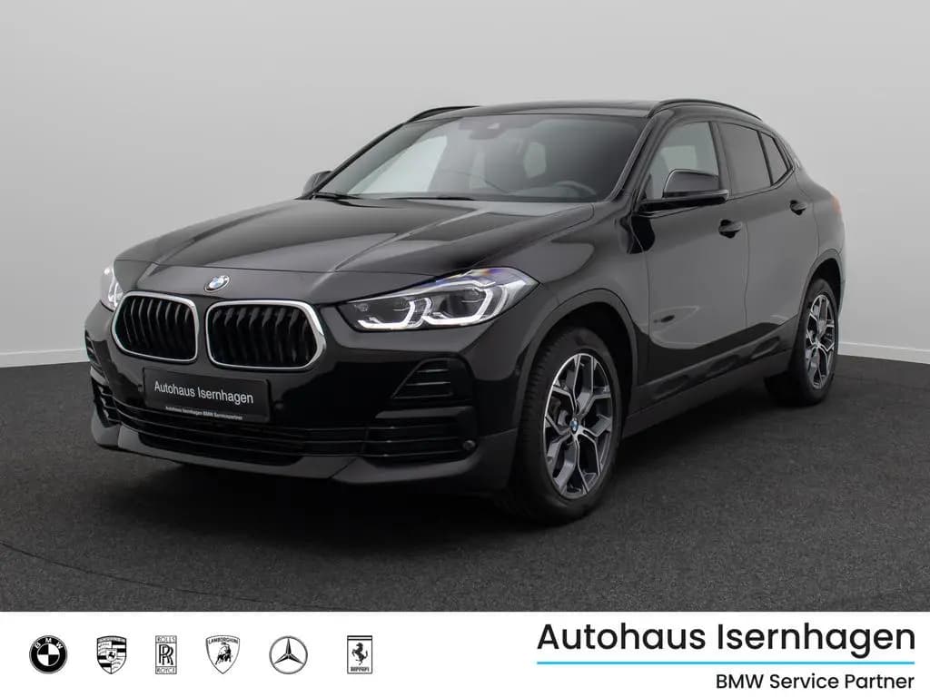 Main__Slider__Photo:BMW X2 sD18i Sport HiFi Kamera DAB Panorama 18Zoll 03/2023-0