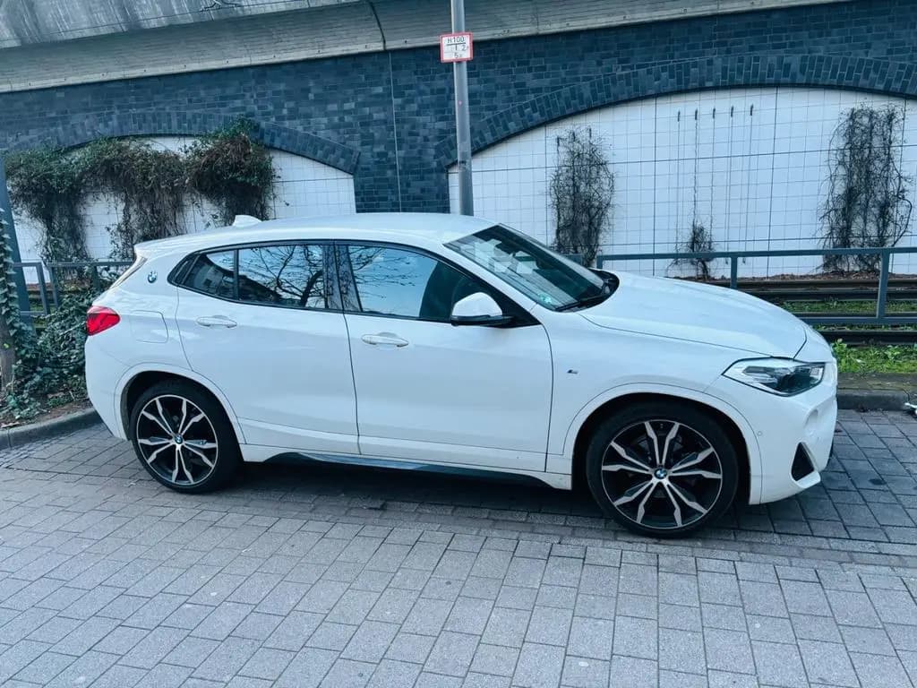Main__Slider__Photo:BMW X2 sDrive18d M Sport X Steptronic M Sport X 12/2019-0