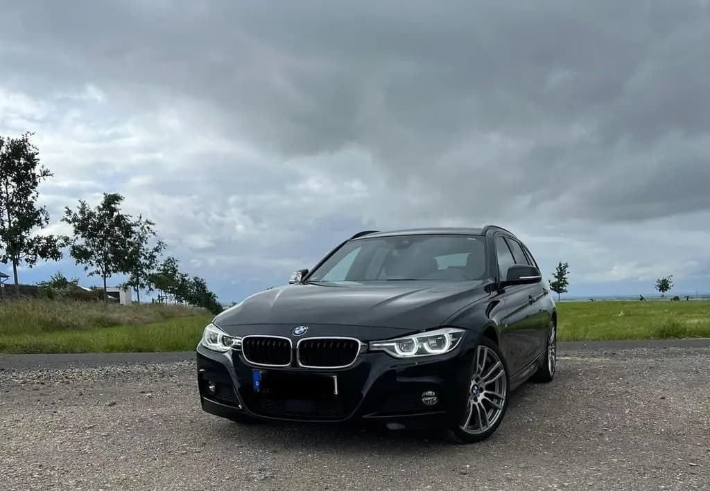 Main__Slider__Photo:BMW 320 d Touring M Sport HUD, AHK, NAVI, STOP&GO 12/2017-0
