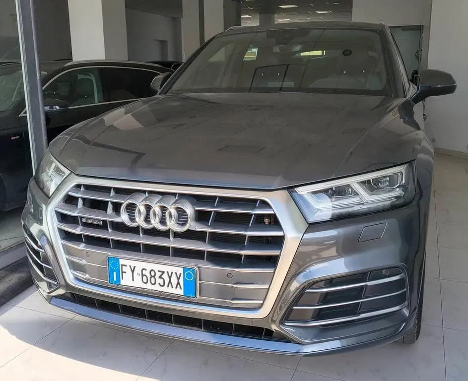 Main__Slider__Photo:Audi Q5 40 TDI quattro S line plus 01/2020-0