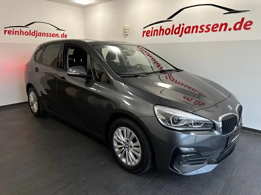 Main__Slider__Photo:BMW 218 i Active Tourer Autm Navi Sound Kamera Sound 10/2019-0