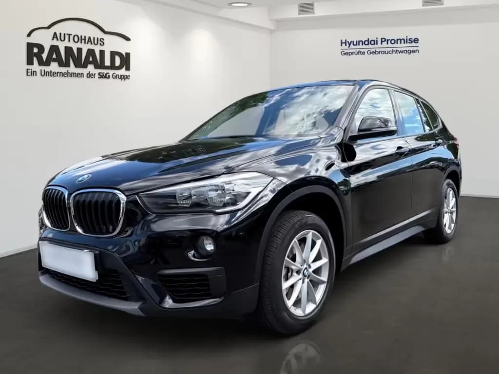 Main__Slider__Photo:BMW X1 sDrive 20 i Advantage++AUTOMATIK!++WENIG KM!+ 06/2019-0