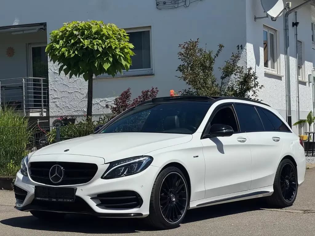 Main__Slider__Photo:Mercedes-Benz C 300 Kombi AMG LINE*BLACK STYLE*PANO*BURMESTER* 10/2017-0