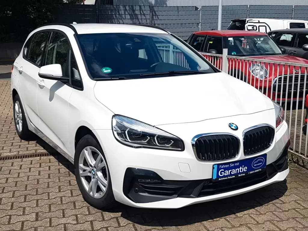 Main__Slider__Photo:BMW 216 Active Tourer 216d Active Tourer Advantage LED PDC Sitzheizung 08/2019-0