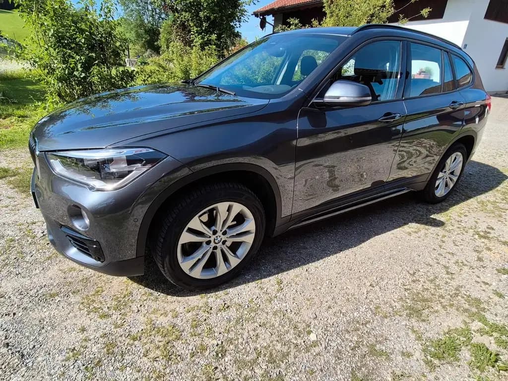 Main__Slider__Photo:BMW X1 xDrive20d Sport Line Steptronic Sport Line 12/2018-0