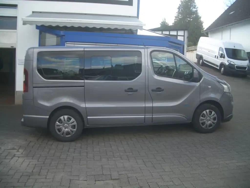 Main__Slider__Photo:Fiat Talento Kombi  Family 2x Schiebetür 8 Sitze Navi 03/2019-0