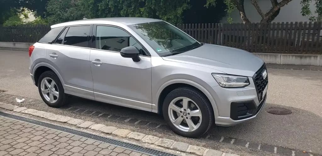 Main__Slider__Photo:Audi Q2 40 TFSI S tronic quattro - 06/2019-0