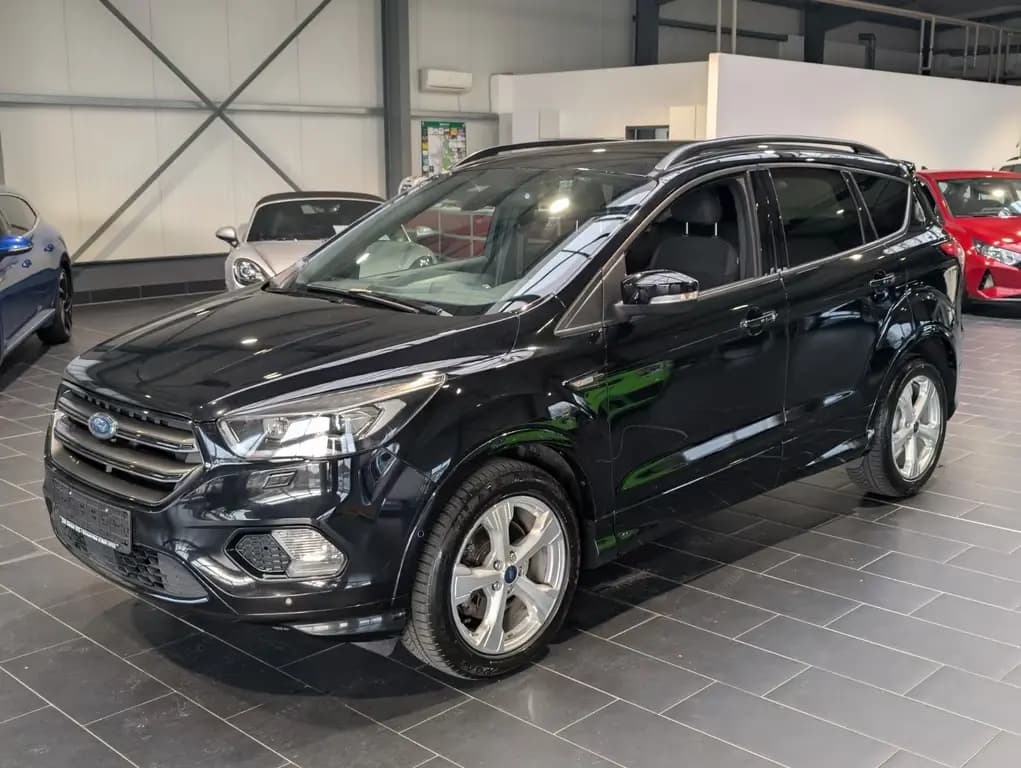 Main__Slider__Photo:Ford Kuga 1.5 EcoBoost 4x4 Aut. ST-Line 02/2019-0
