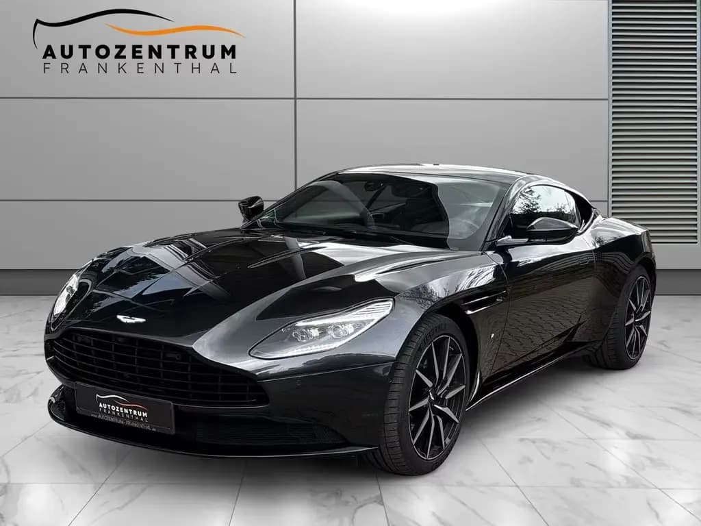 Main__Slider__Photo:Aston Martin DB11 V12 AMR B&O Q GARANTIE 04/2018-0