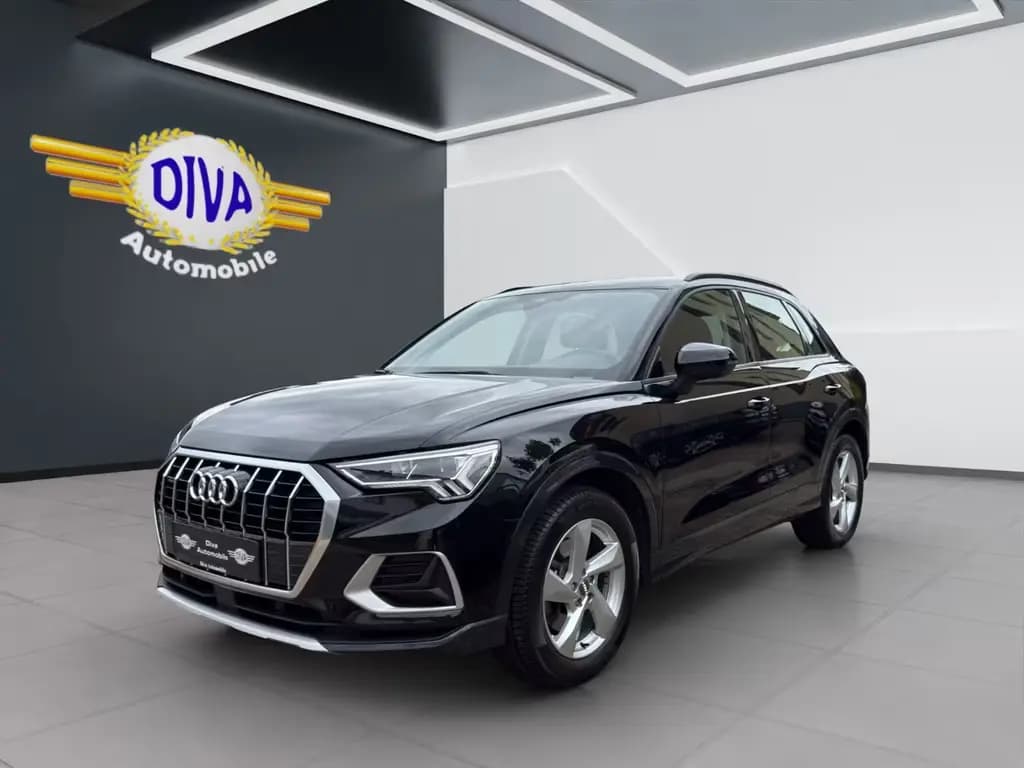 Main__Slider__Photo:Audi Q3 40 TFSI quattro advanced 02/2020-0