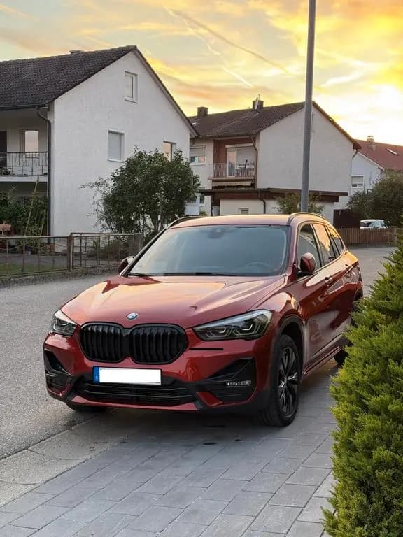 Main__Slider__Photo:BMW X1 sDrive18d Sport Line Steptronic Sport Line 07/2020-0