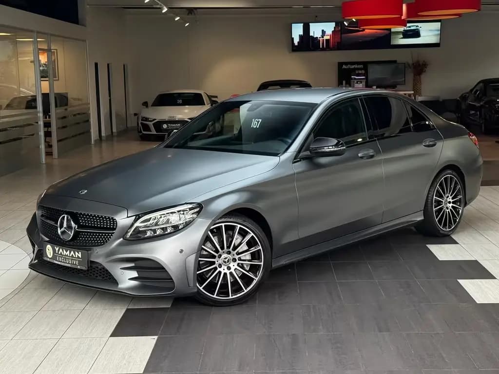 Main__Slider__Photo:Mercedes-Benz C 300 AMG-Line designo Magno*StHzg*Kamera*Leder* 01/2019-0