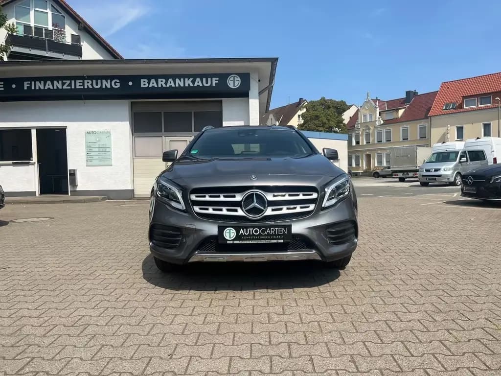Main__Slider__Photo:Mercedes-Benz GLA 220 GLA -Klasse 4Matic AMG Line/Tüv neu 11/2018-0