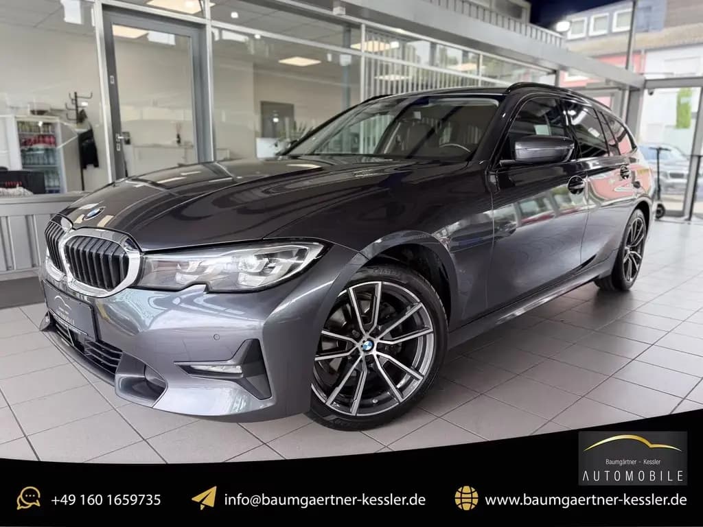 Main__Slider__Photo:BMW 320 d Sport Line LED AHK VIRTUAL ACC AMBIENTE PDC 04/2021-0