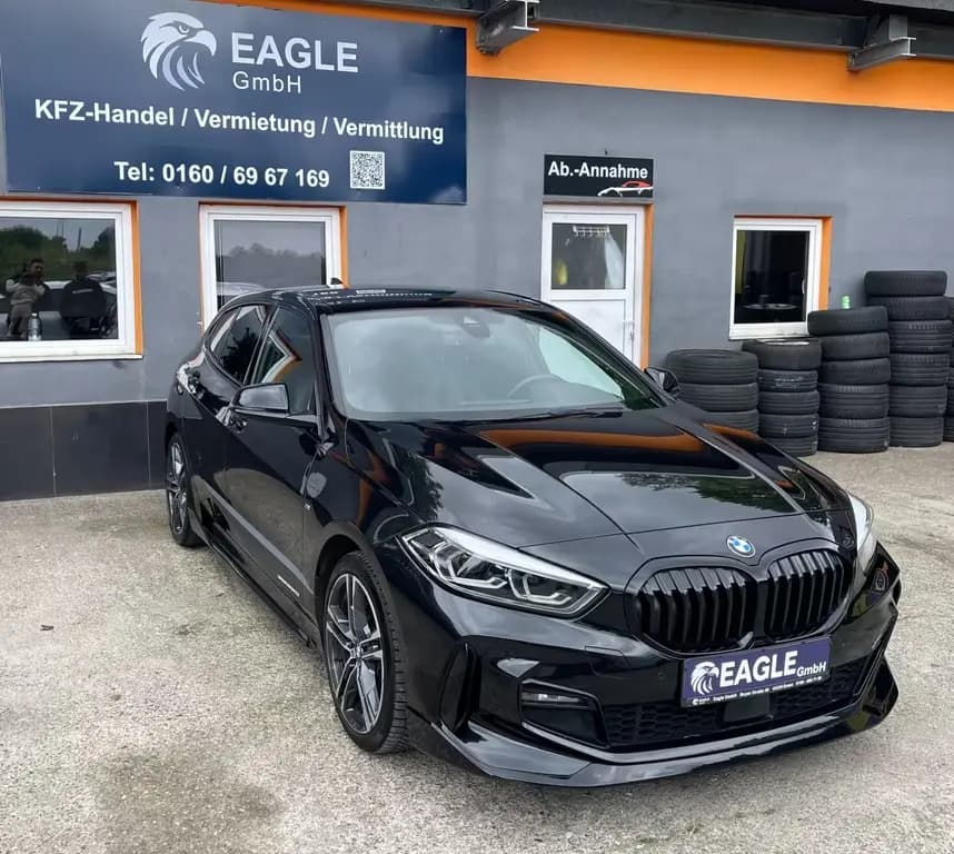 Main__Slider__Photo:BMW 120 d xDrive M Sport Performance Leder HUD Voll 09/2020-0