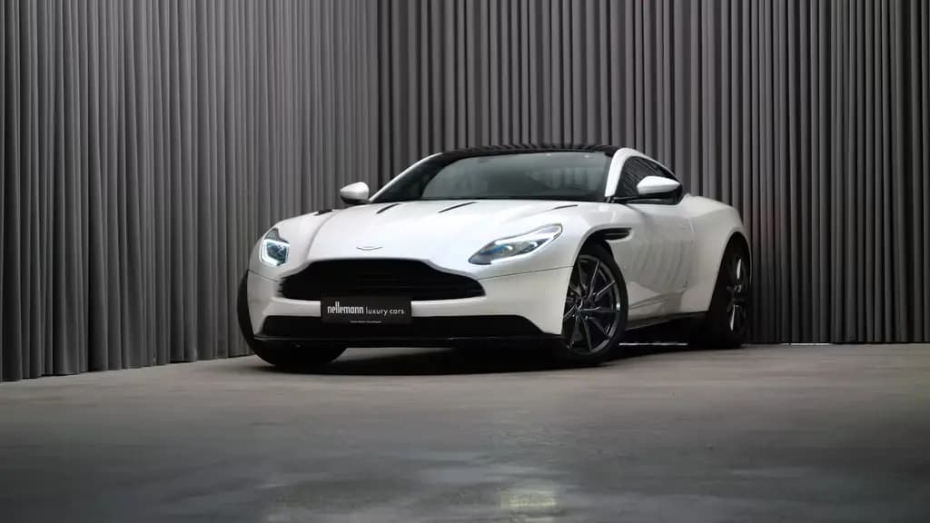 Main__Slider__Photo:Aston Martin DB11 5.2 V12 AMR w. Power Upgrade 12/2016-0