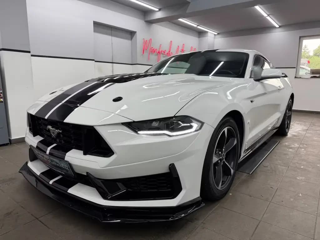 Main__Slider__Photo:Ford Mustang 2.3 Eco/MY-25 Kit/Spur.h/Tot.W/Carplay/ 07/2022-0
