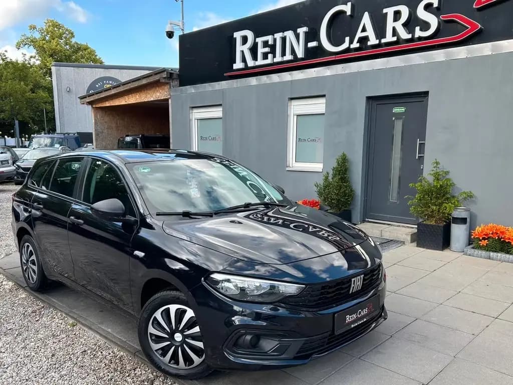 Main__Slider__Photo:Fiat Tipo HYBRID 1.5/AUTOM/MFL/TEMP/KLIMAAUT/DISPLAY/ 09/2022-0