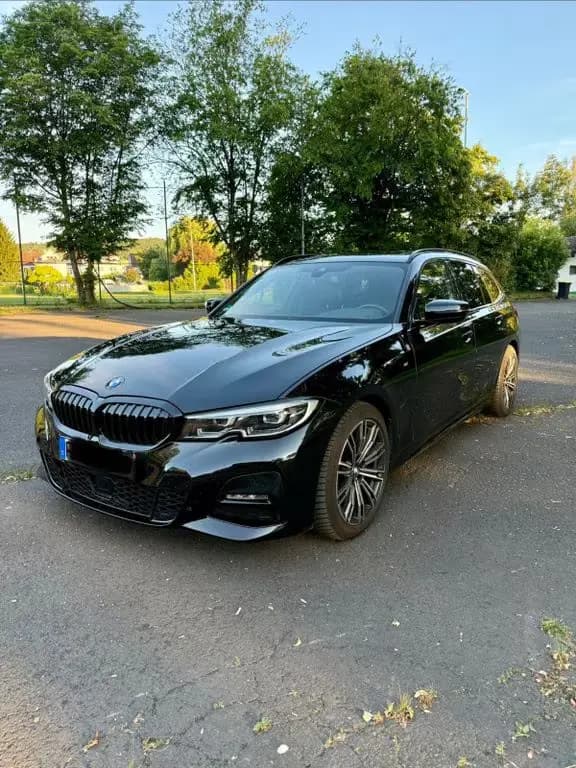 Main__Slider__Photo:BMW 320 d Touring M Sport Automatik *top Zustand* 08/2021-0