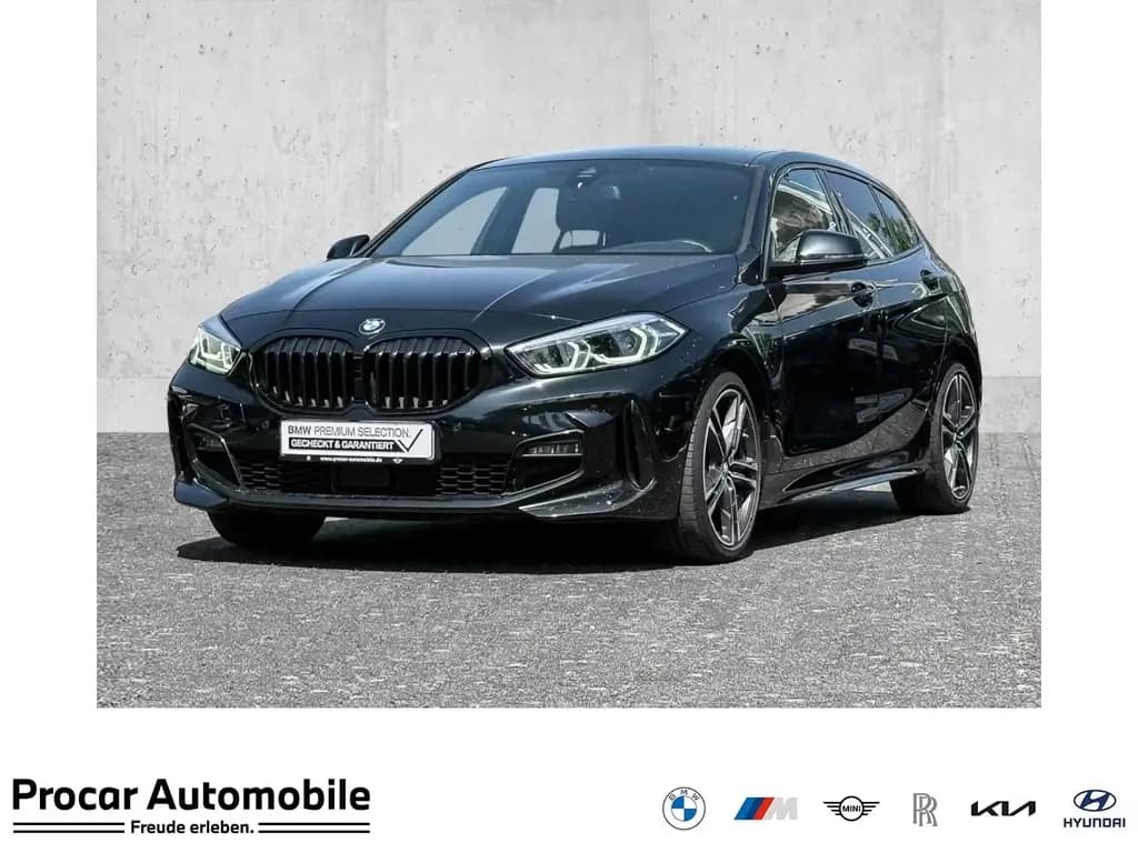 Main__Slider__Photo:BMW 118 d M-PAKET+HIFI+SHZ+NAVI+PDC+LORDOSE 04/2022-0