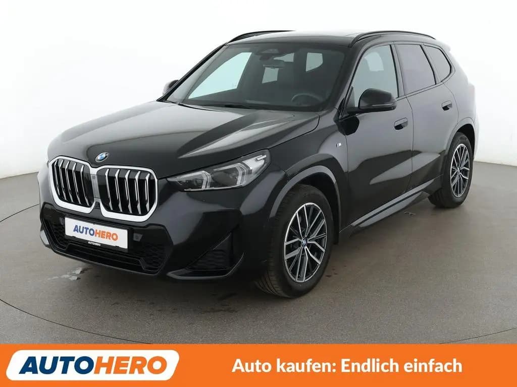 Main__Slider__Photo:BMW X1 sDrive 20i Mild-Hybrid M Sport Aut. *HK*LED* 09/2024-0