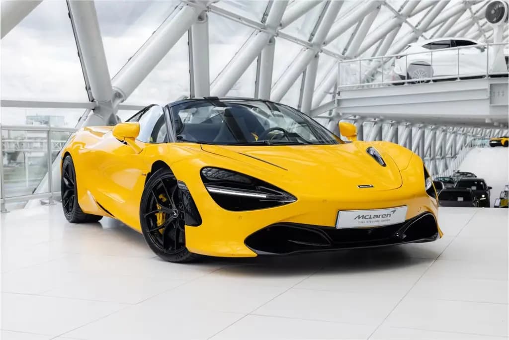 Main__Slider__Photo:McLaren 720S Spider 4.0 V8 Performance | Volcano Yellow 06/2021-0