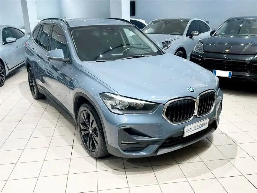 Main__Slider__Photo:BMW X1 Bmw X1 sDrive18d Advantage 10/2019-0