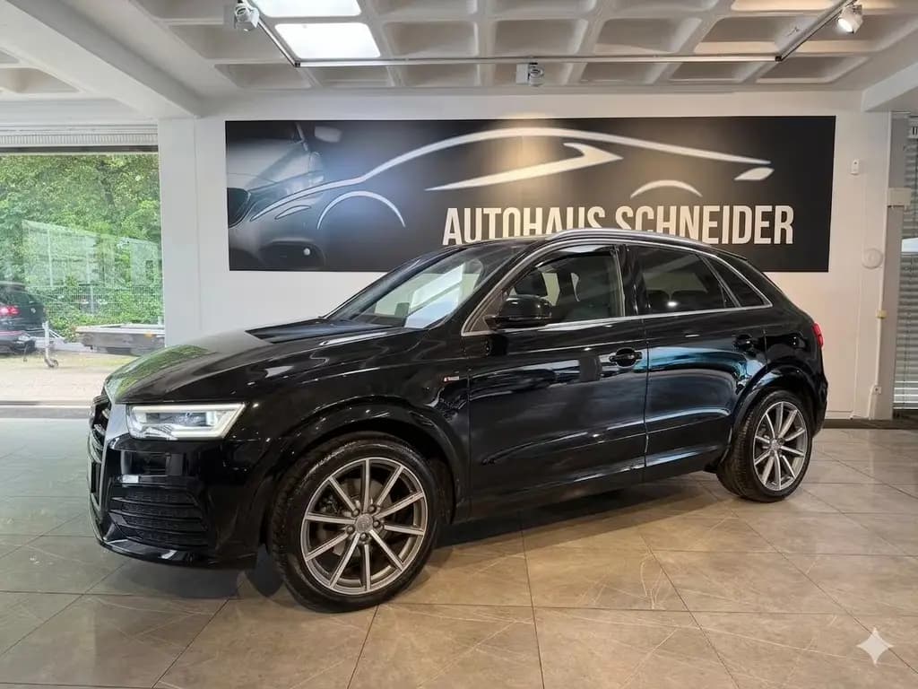 Main__Slider__Photo:Audi Q3 sport quattro s-line Plus*Automatik*AHK 2,0t 05/2016-0
