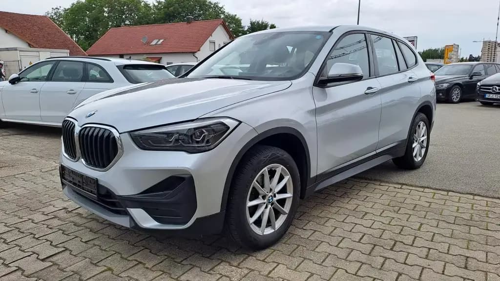 Main__Slider__Photo:BMW X1 sDrive 18 d Advantage LED NAVI AHK PDC Tempo. 01/2021-0
